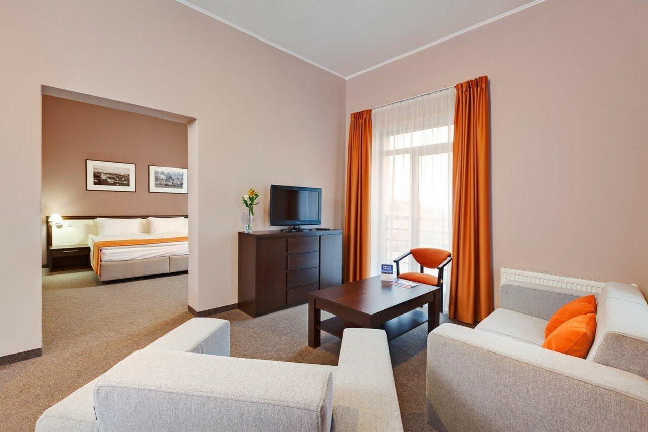 Lviv Ramada 3*