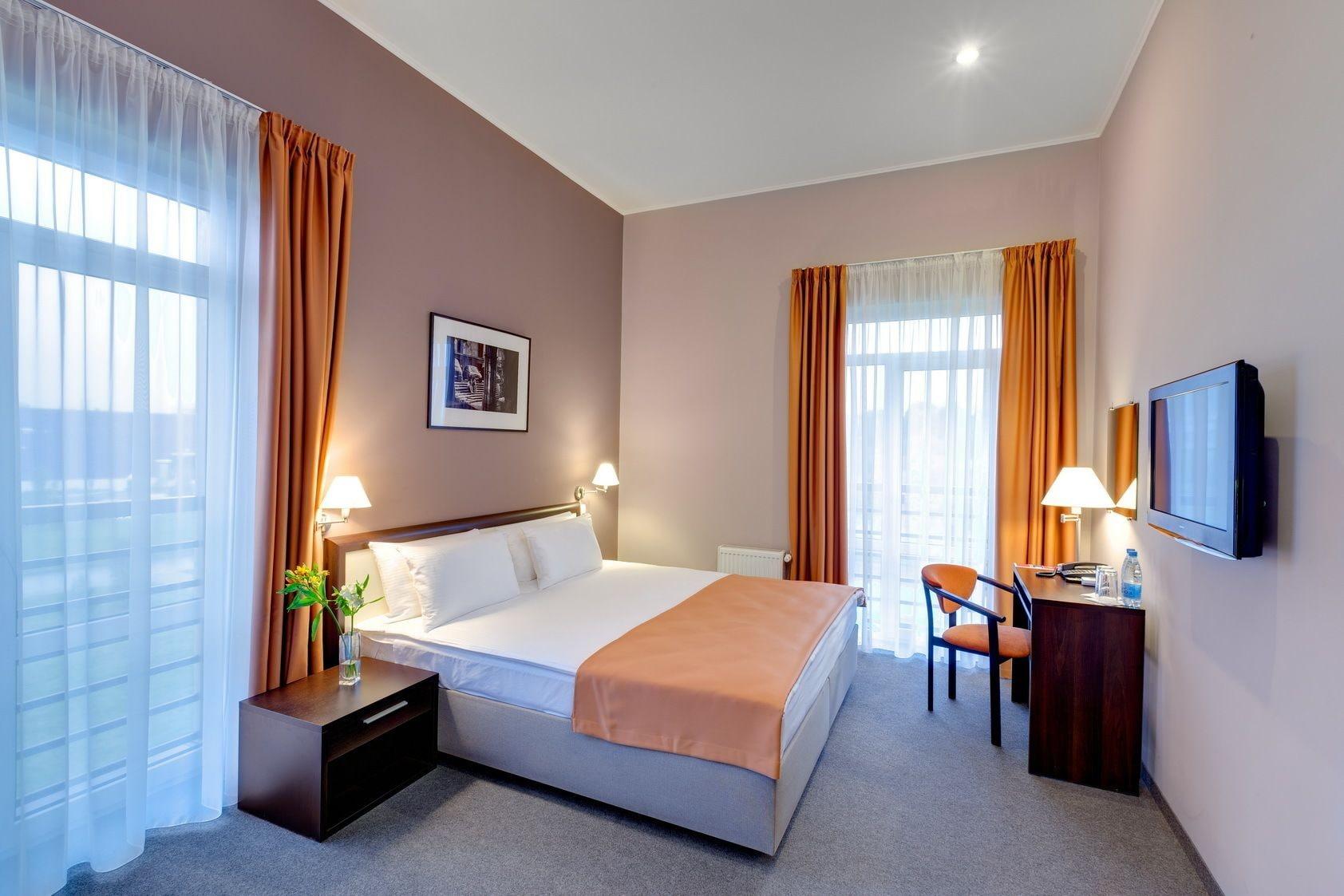 酒店 Lviv Ramada 3*