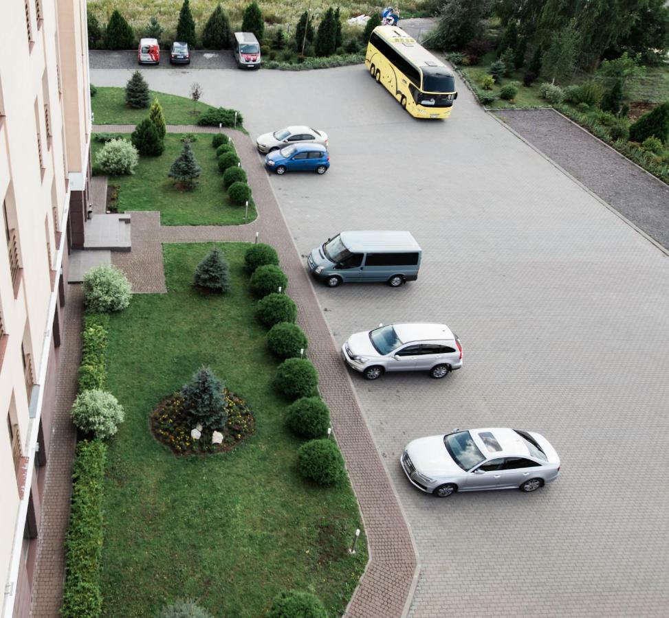 Hotel Lviv Ramada 3*